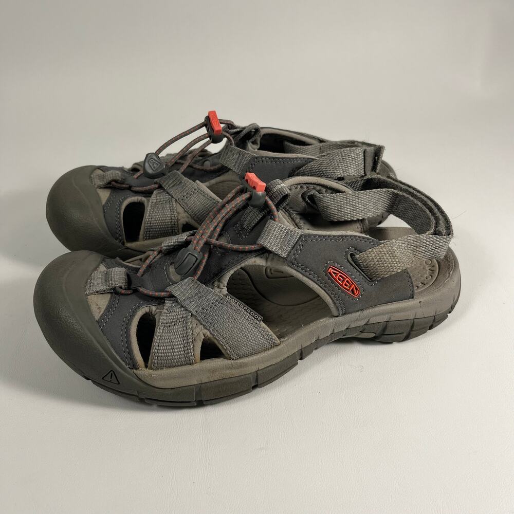 Keen Ravine H2 Waterproof Sandals 8.5 Gray Outdoor Comfort Waterproof Hike Trail